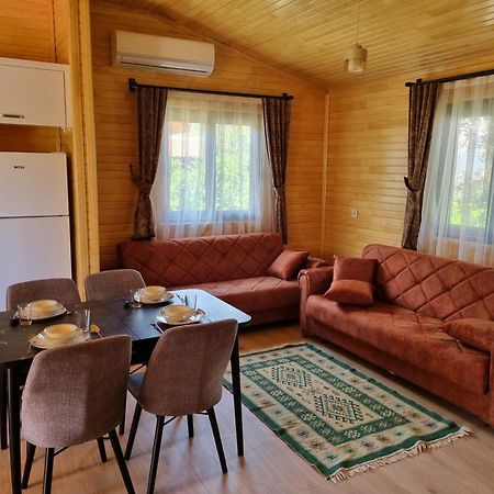 Ugur Pansiyon Bungalows Cirali Exterior foto