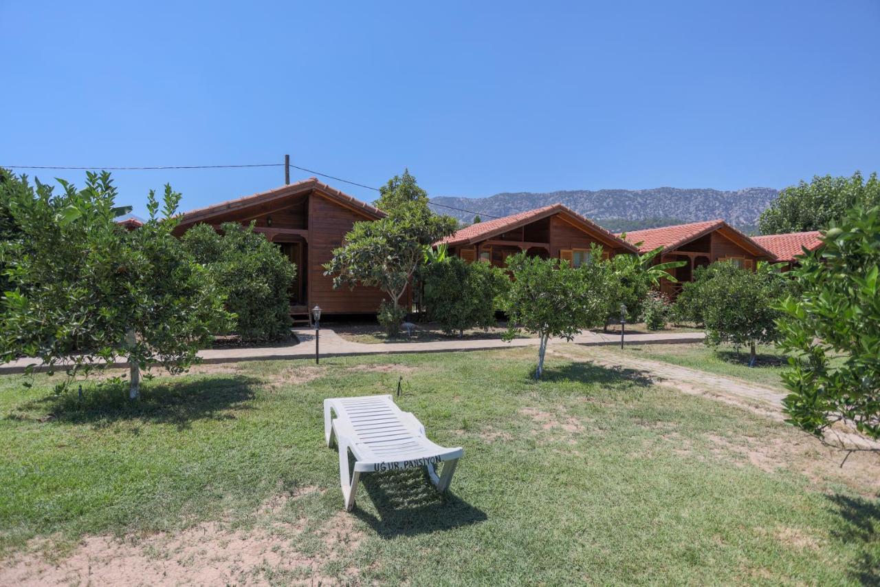 Ugur Pansiyon Bungalows Cirali Exterior foto