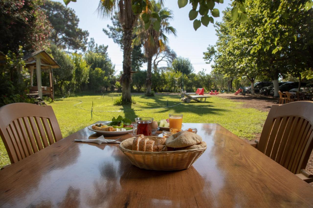 Ugur Pansiyon Bungalows Cirali Exterior foto