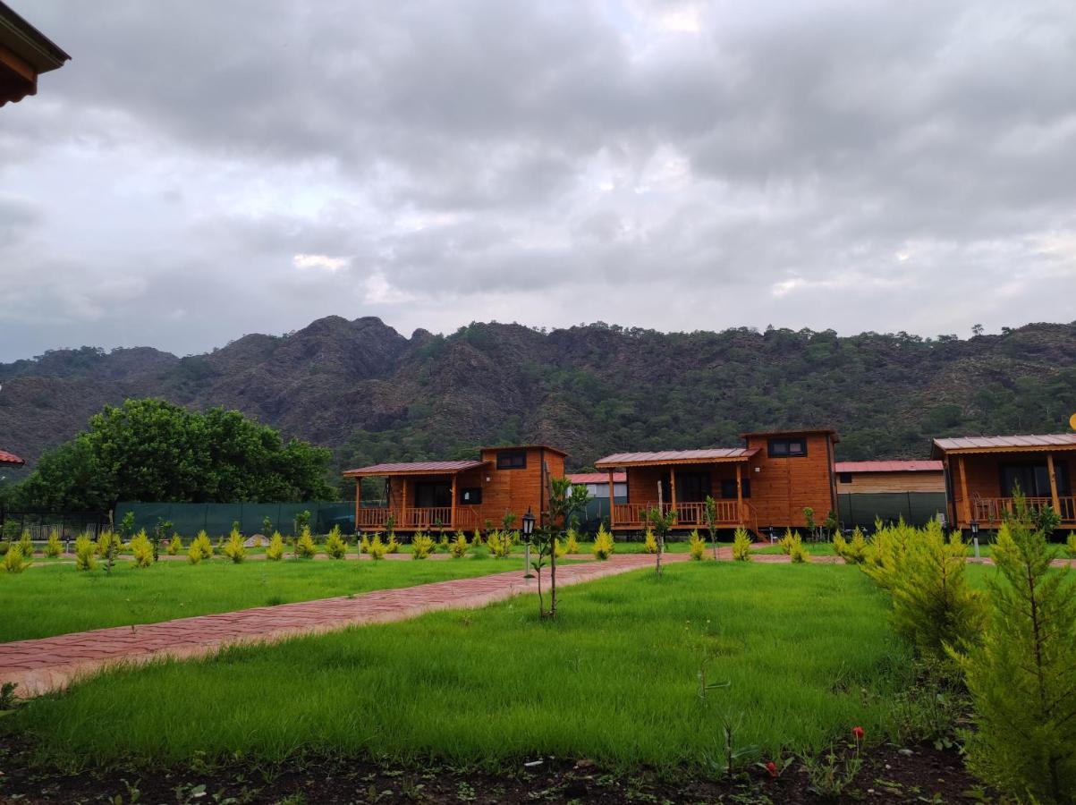 Ugur Pansiyon Bungalows Cirali Exterior foto