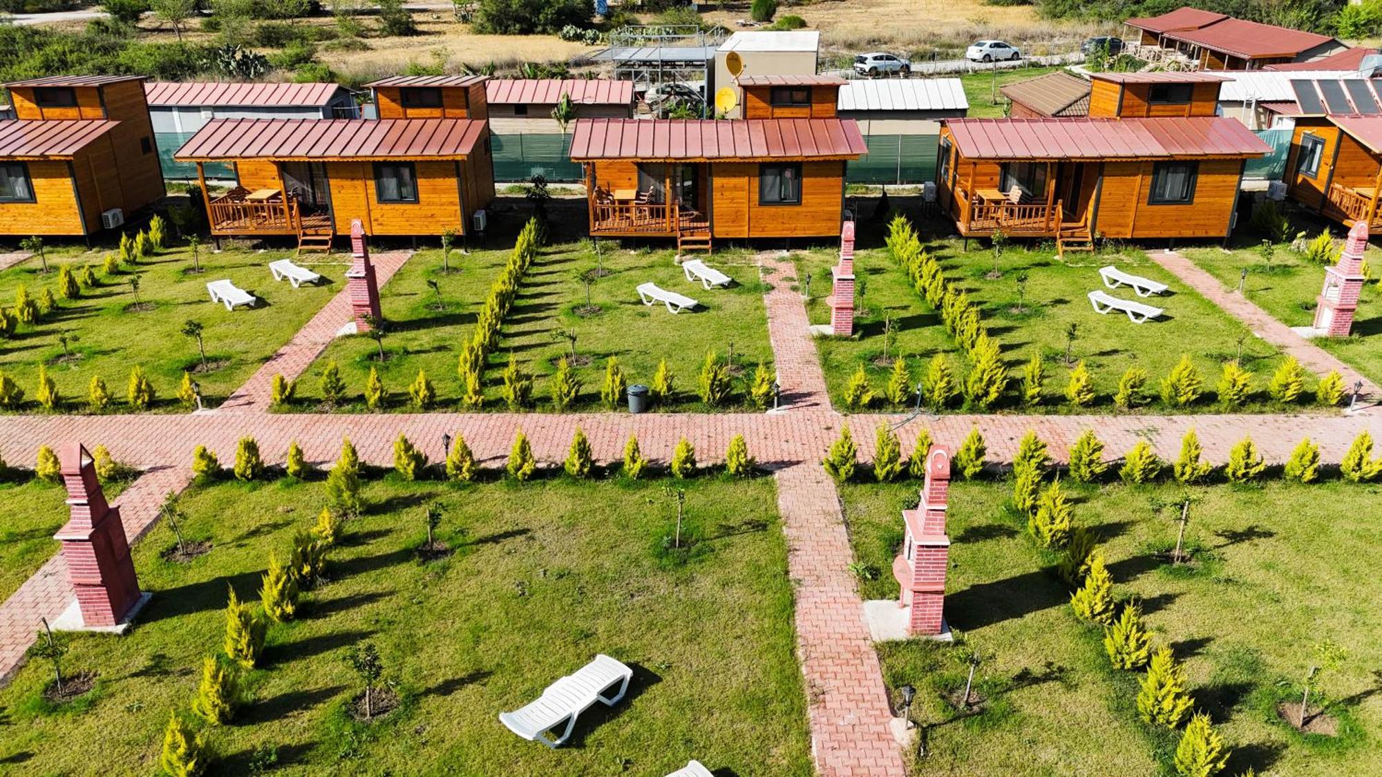 Ugur Pansiyon Bungalows Cirali Exterior foto
