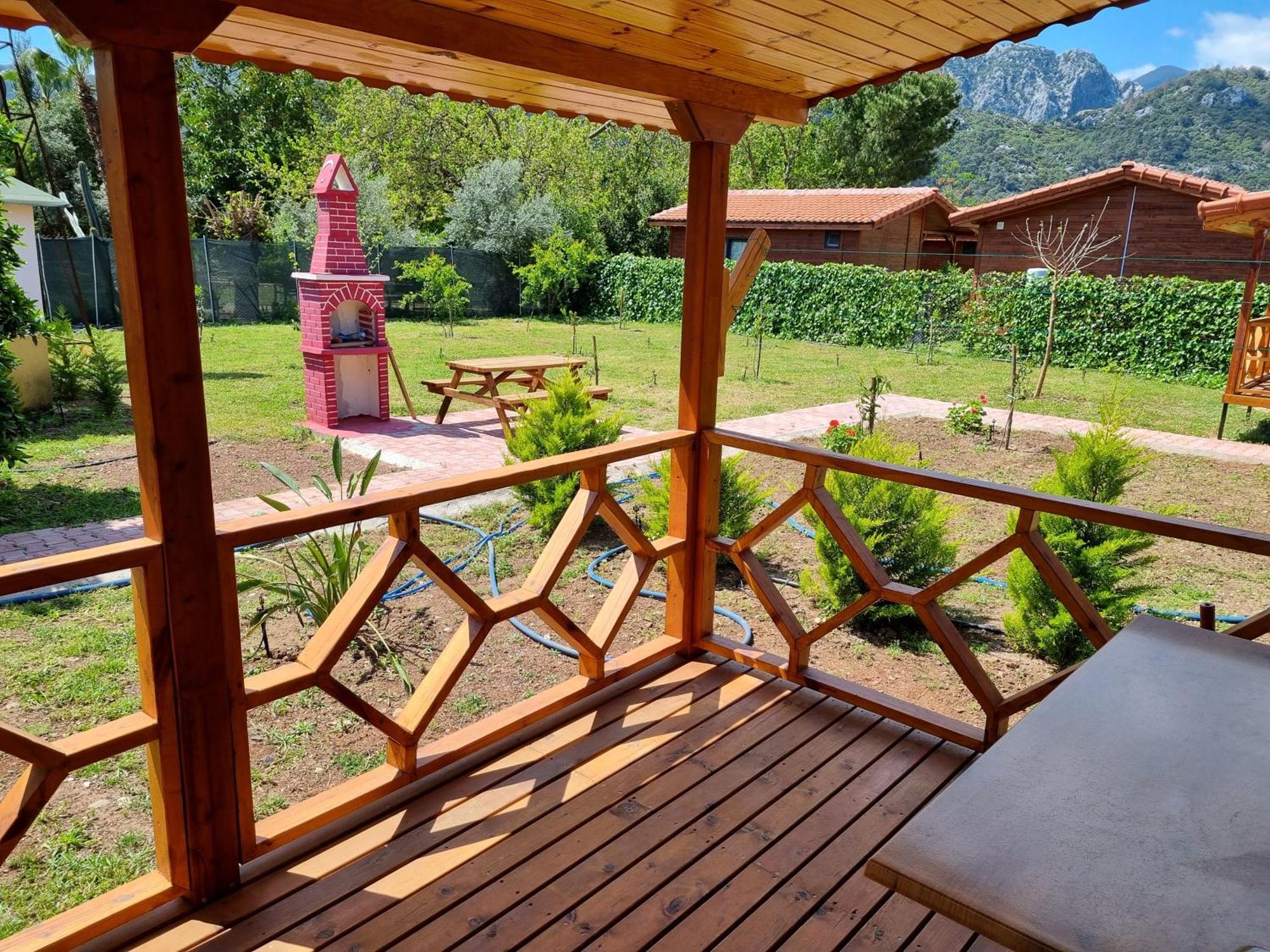 Ugur Pansiyon Bungalows Cirali Exterior foto