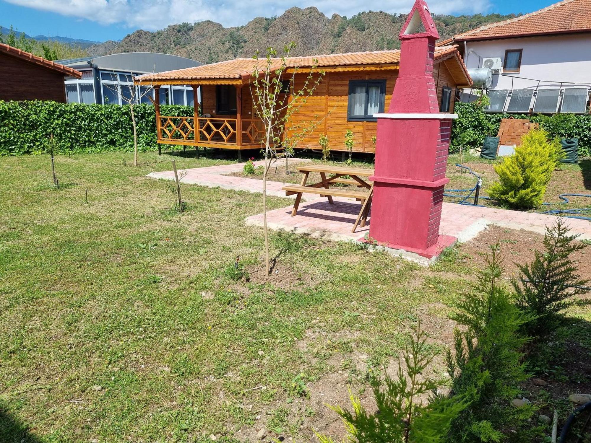 Ugur Pansiyon Bungalows Cirali Exterior foto